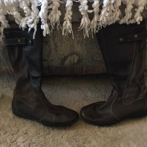 Remounted brown leather boots size37 about a size 6 excellent condition